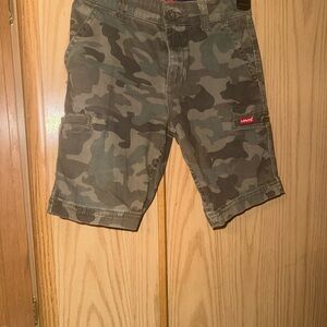 Levi's Kids Green Camo Cargo Shorts